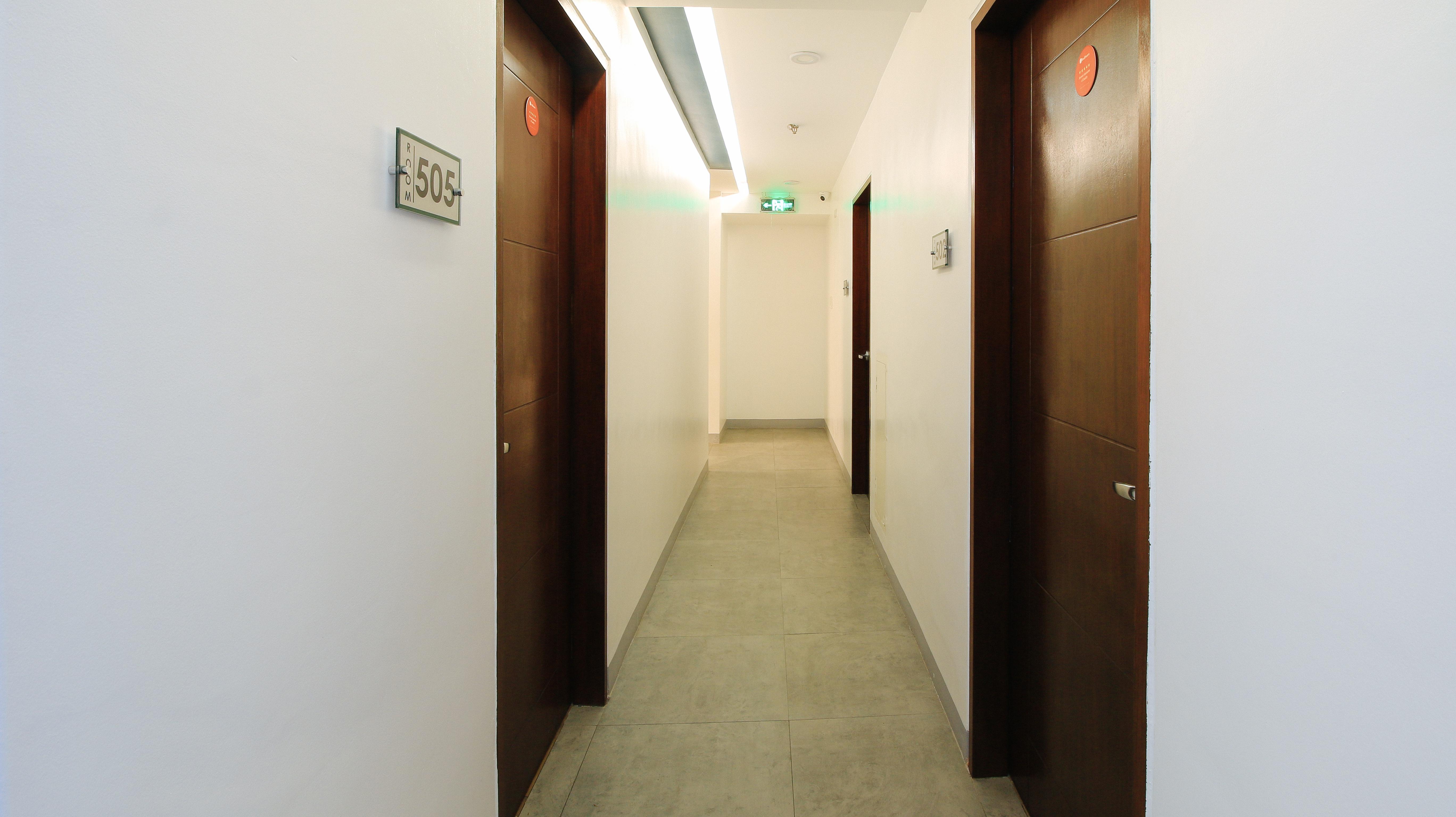 Reddoorz Plus @ San Marcelino Malate Manila Exterior photo